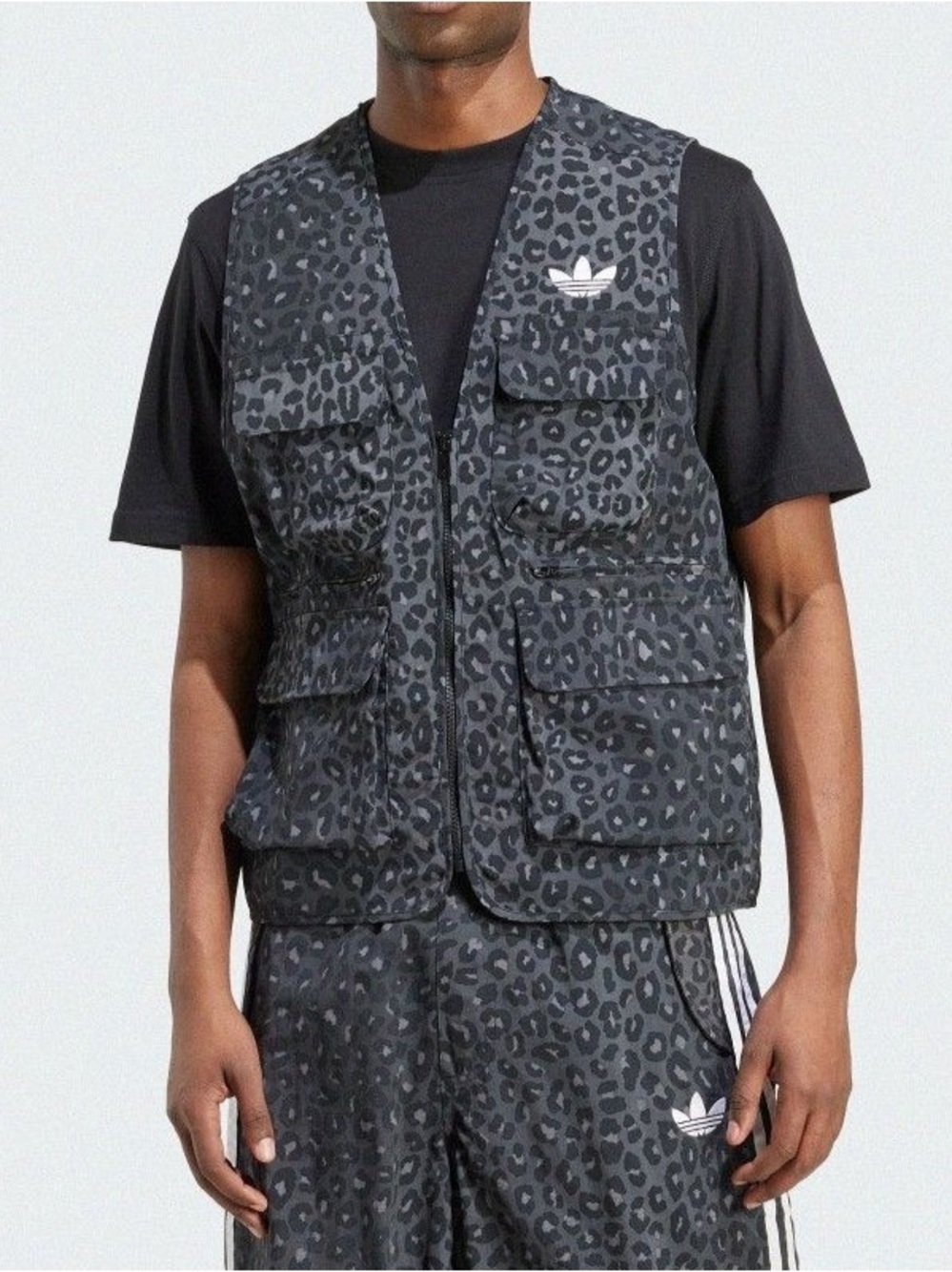 Adidas New Collection Men’s Utility Black Leopard Print Vest Jacket Gorpcore HTF